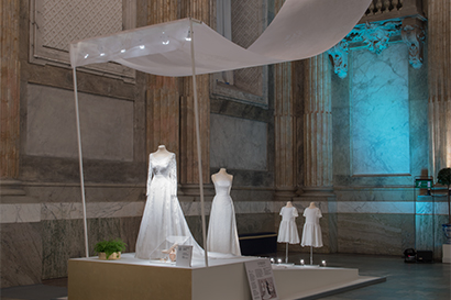 Kungliga brudklänningar Prinsessan Sofia utställning  Rikssalen Kungliga slottet 2016